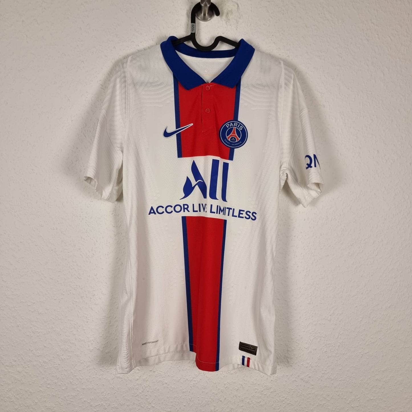 Trikot - Kylian Mbappé - Paris Saint-Germain - 2020/2021 - M - Auswärts