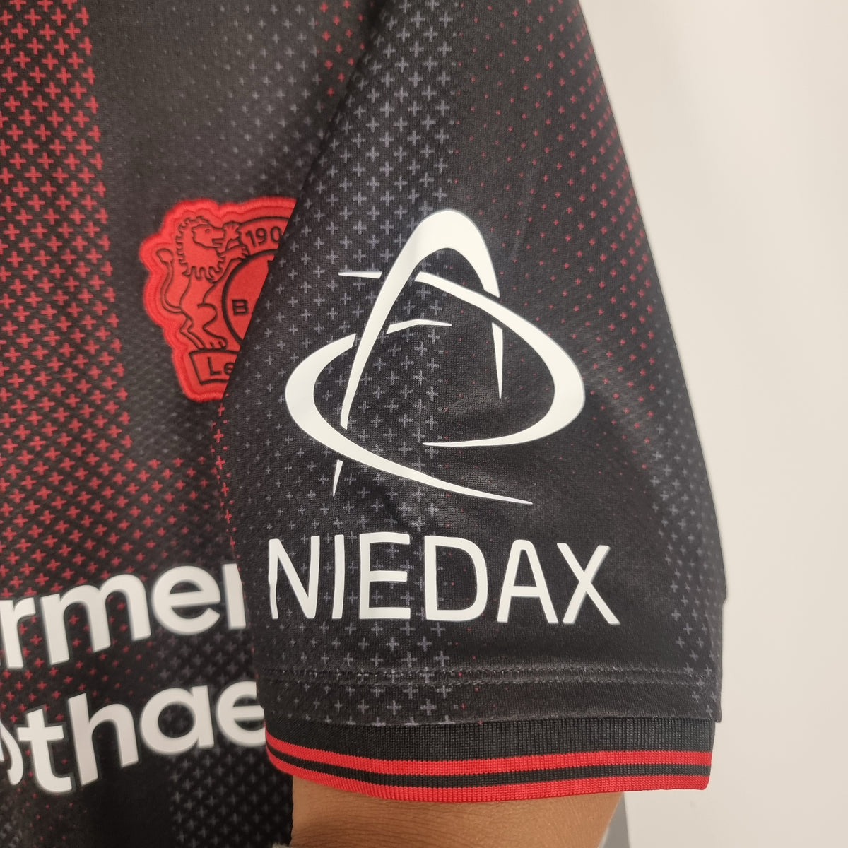Trikot - Bayer 04 Leverkusen - Badé - 2025/2026 - L - Heim