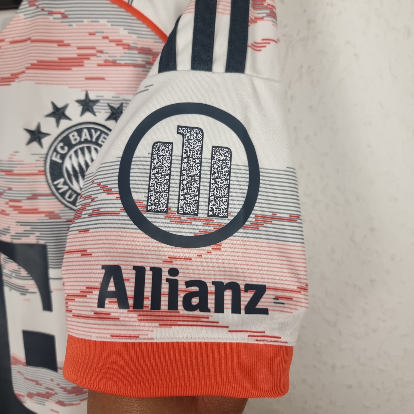 Trikot - FC Bayern München - Thomas Müller - 2023/2024 - S - Auswärts