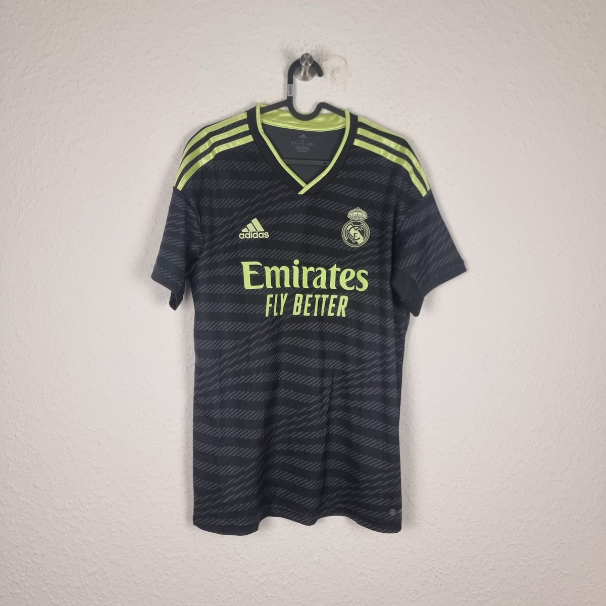 Trikot - Real Madrid - 2022/2023 - M - Drittes