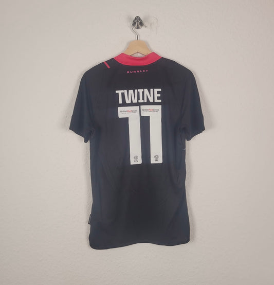 Trikot - FC Burnley - Scott Twine - 2022/2023 - S - NEU - drittes