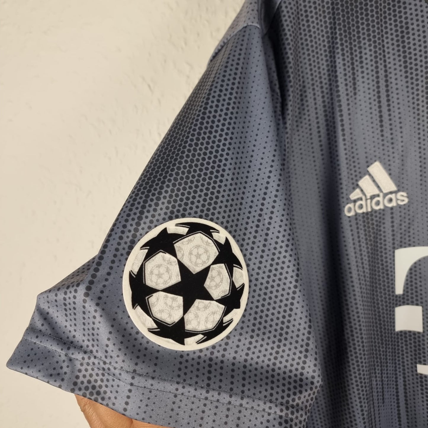 Trikot - Bayern München - Arjen Robben - 2018/2019 - XXL - NEU - drittes