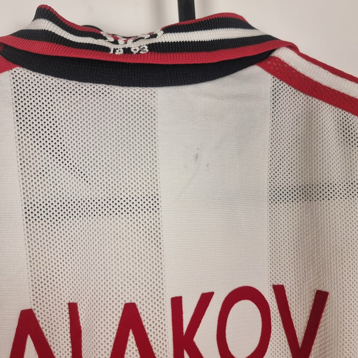 Trikot - VfB Stuttgart - Krassimir Balakow - 1997/1998 - S - Heim