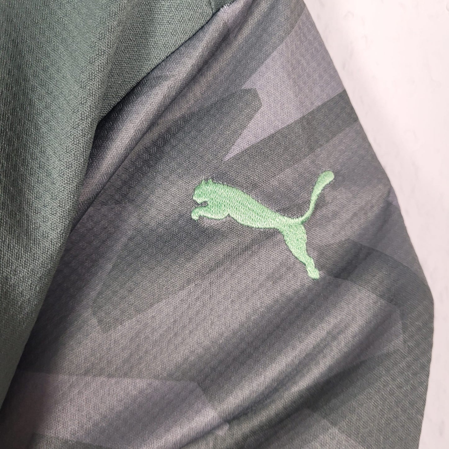 Trikot - Borussia Mönchengladbach - Manu Koné - 2021/2022 - M - Auswärts