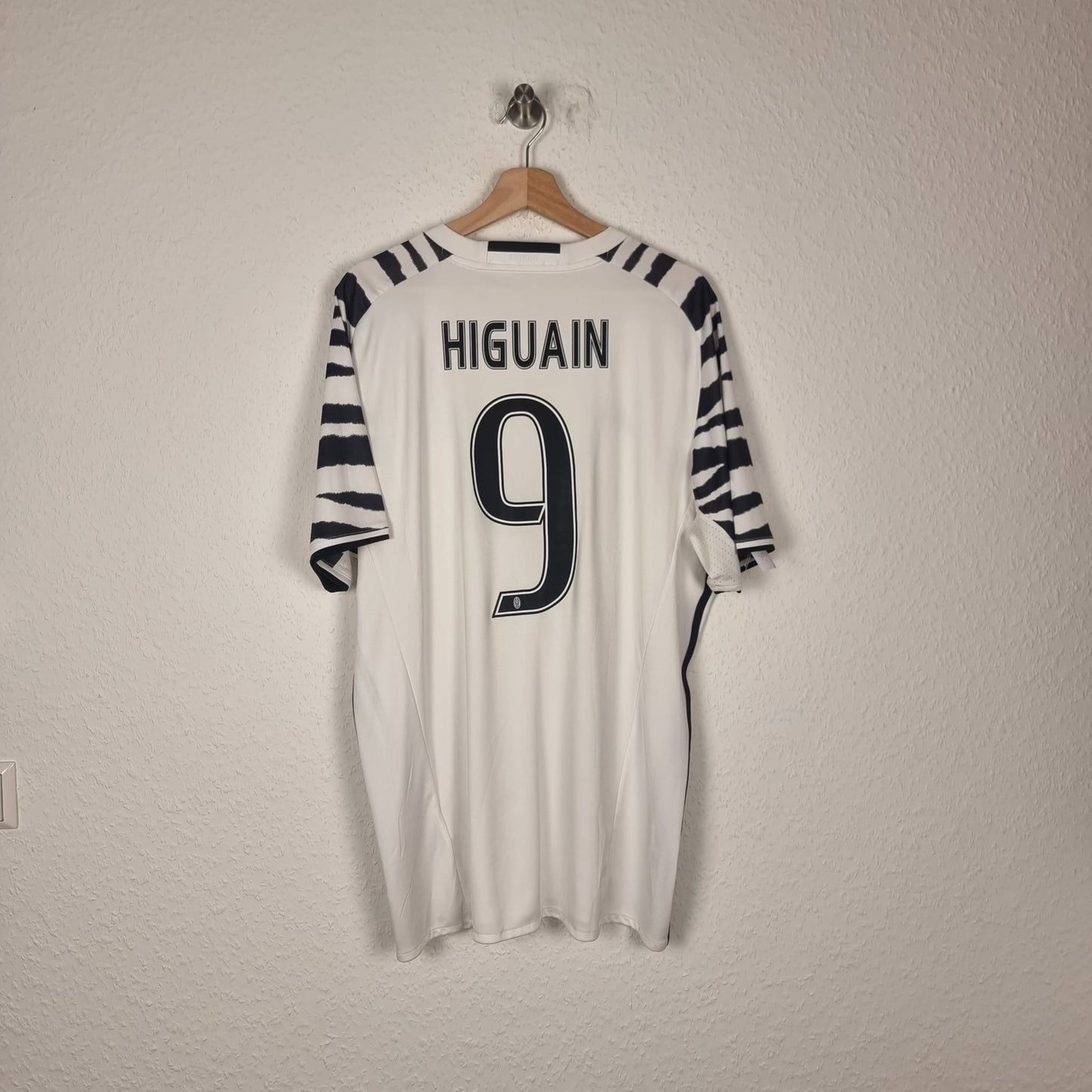 Trikot - Juventus FC - Gonzalo Higuaín - 2016/2017 - XL - drittes