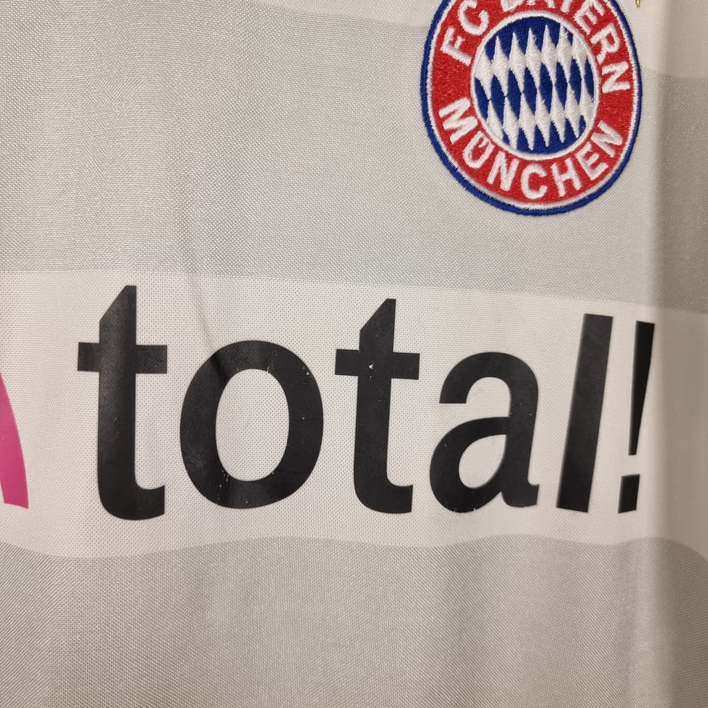 Trikot - Bayern München - Arjen Robben - 2010/2011 - M - Auswärts