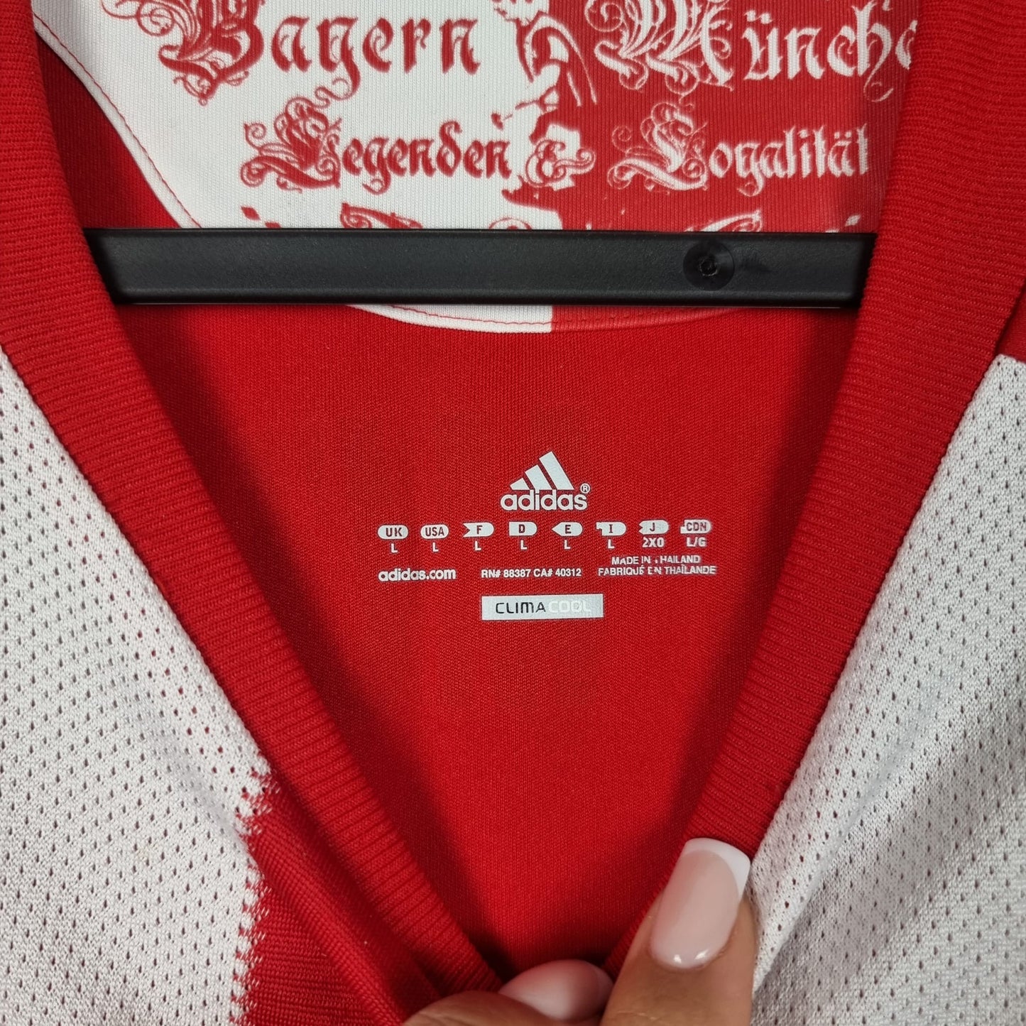 Trikot - FC Bayern München - 2010/2011 - L - Heim