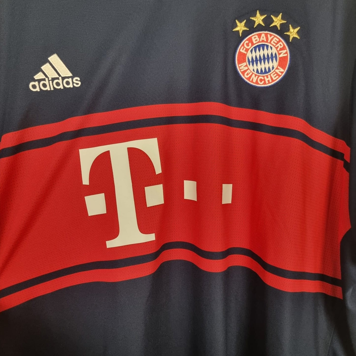 Trikot - FC Bayern München - James Rodríguez - 2017/2018 - XXXL - Auswärts