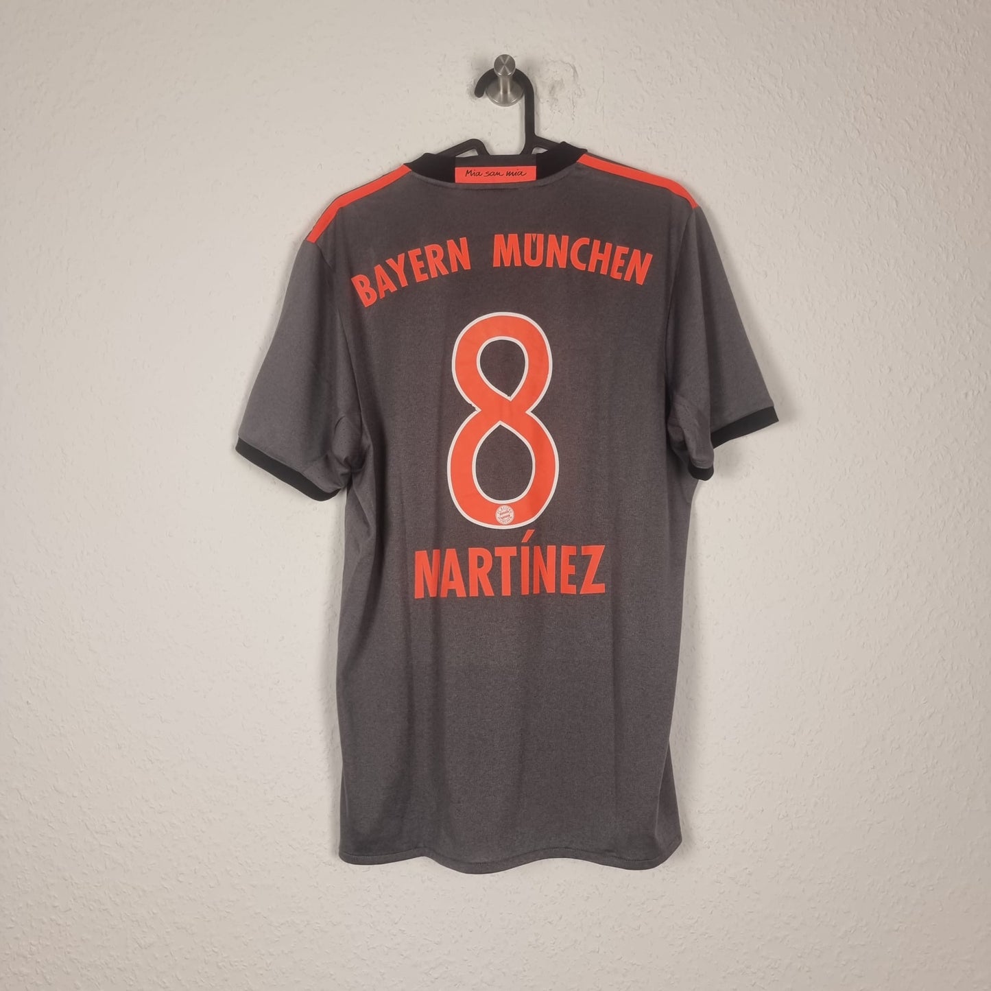 Trikot - FC Bayern München - Javi Martínez - 2016/2017 - M - Auswärts