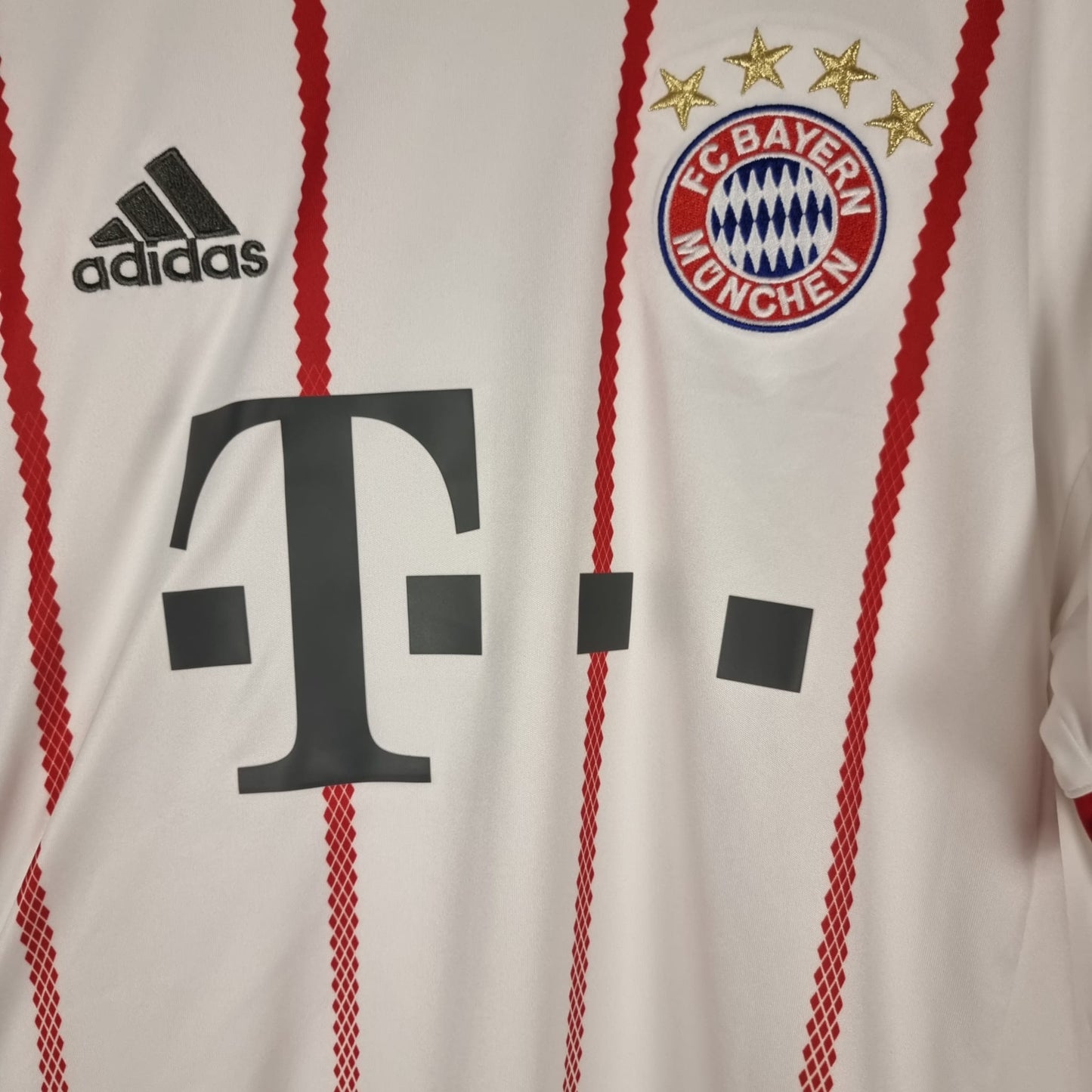 Trikot - FC Bayern München - Robert Lewandowski - 2017/2018 - M - drittes
