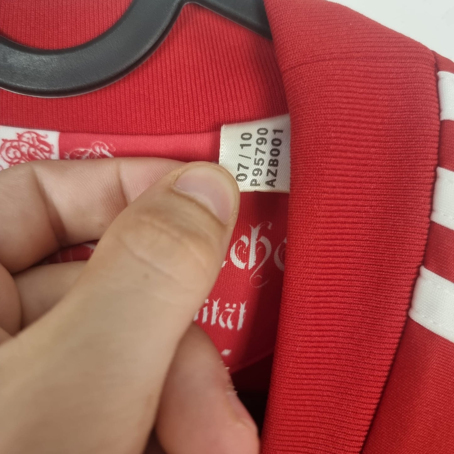 Trikot - FC Bayern München - Arjen Robben - 2010/2011 - XL - Heim