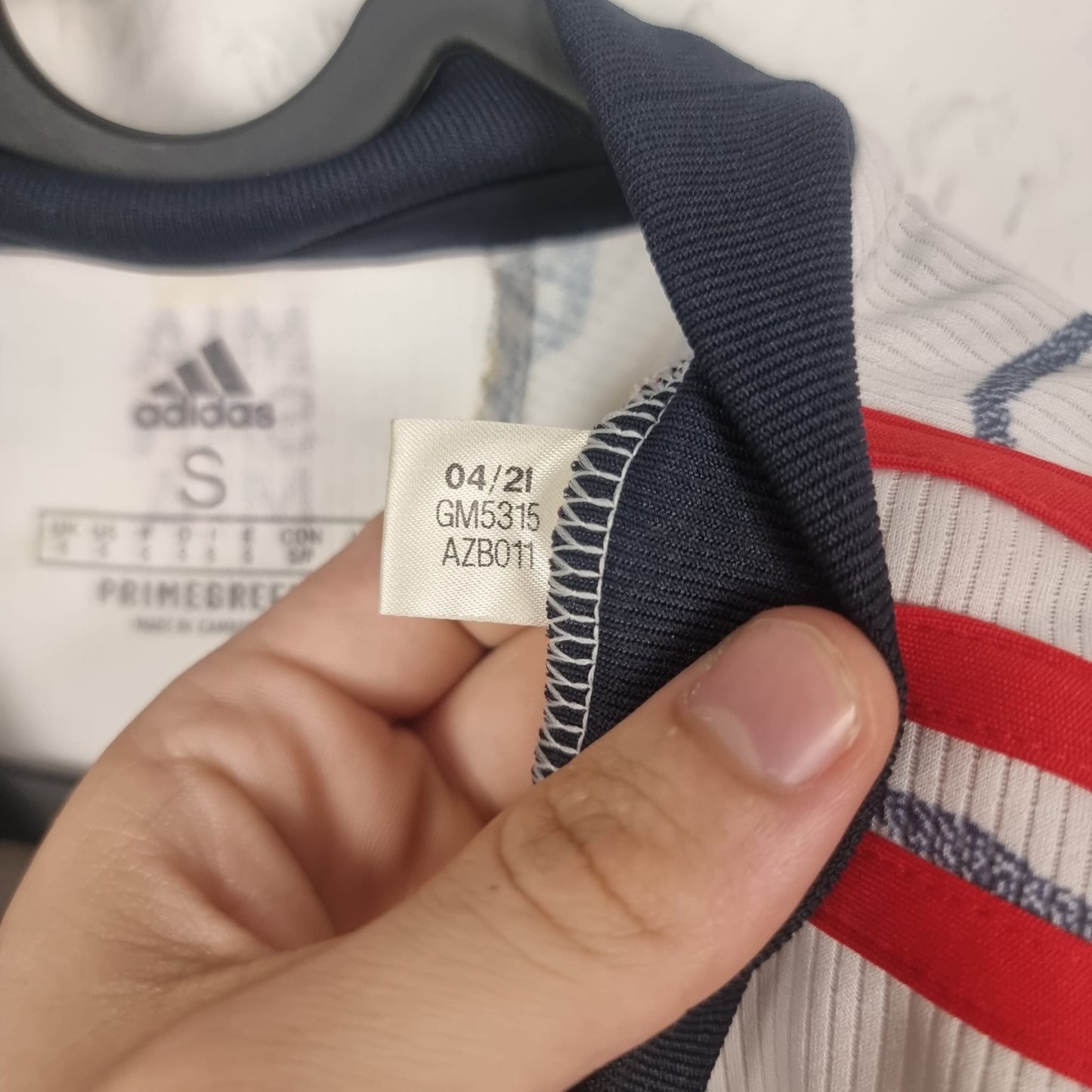 Trikot - FC Bayern München - Robert Lewandowski - 2021/2022 - S - drittes