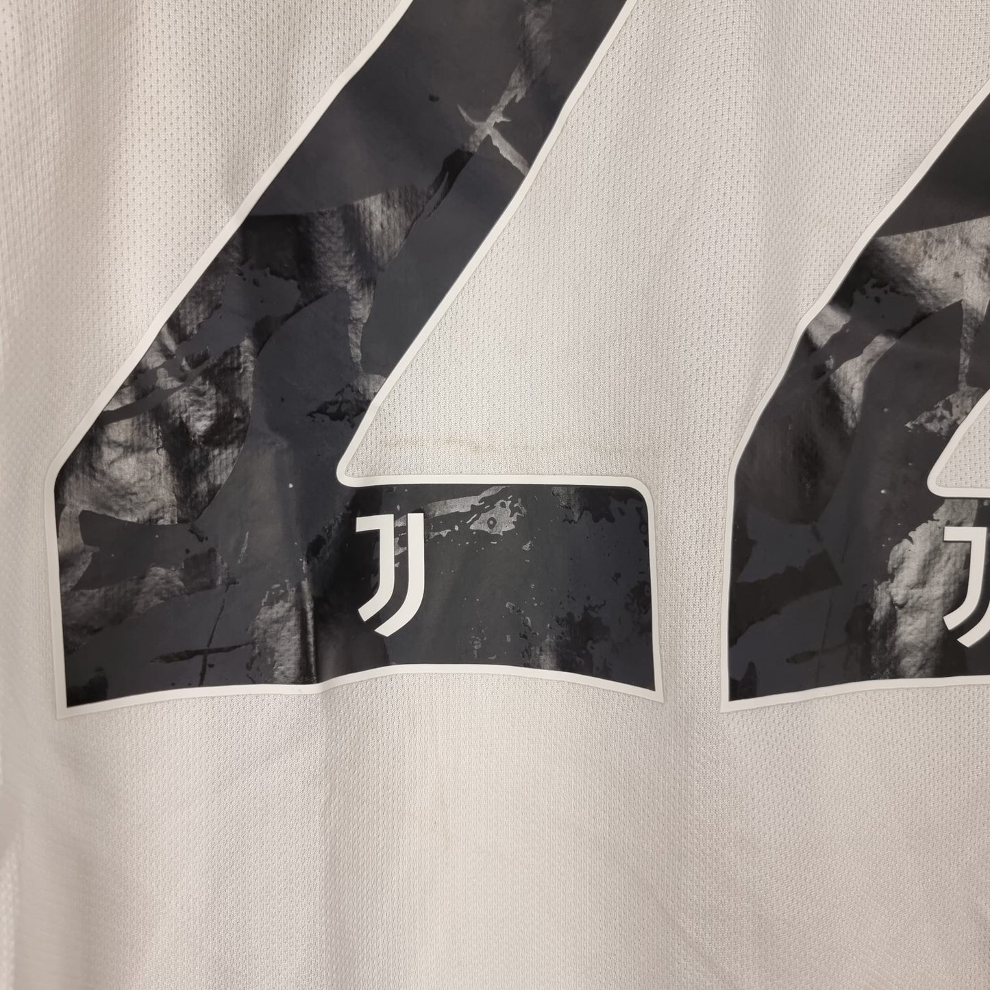 Trikot - Juventus Turin - Federico Chiesa - 2021/2022 - S - Heim