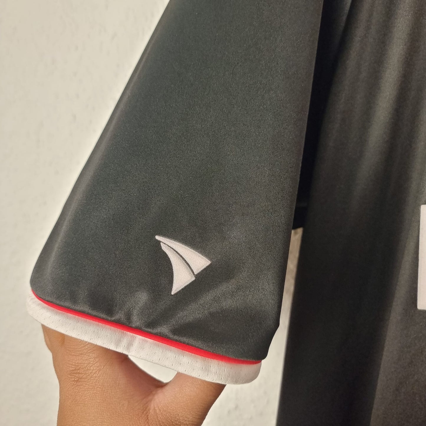 Trikot - Eintracht Frankfurt - 2008/2009 - XXL - drittes