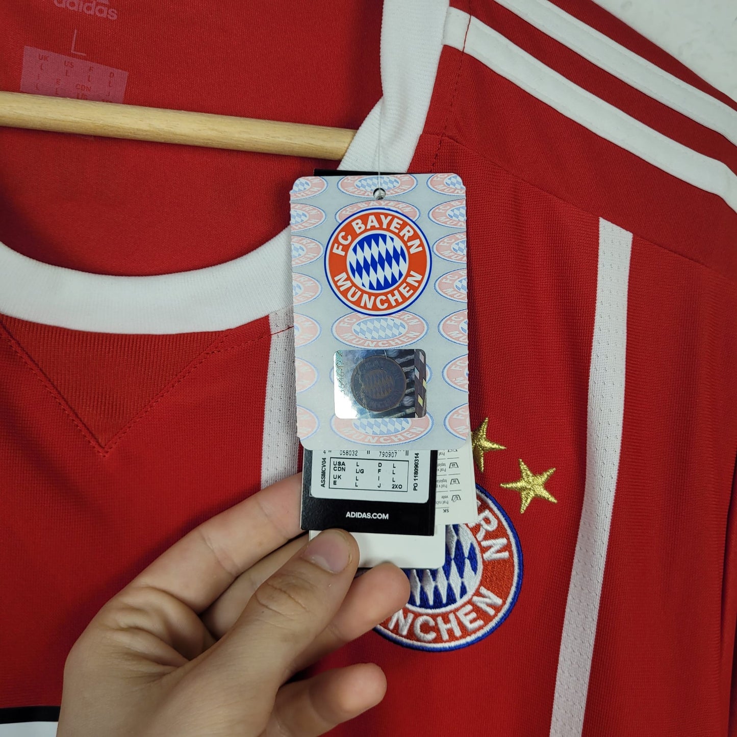 Trikot - FC Bayern München - Mats Hummels - 2017/2018 - L - NEU - Heim