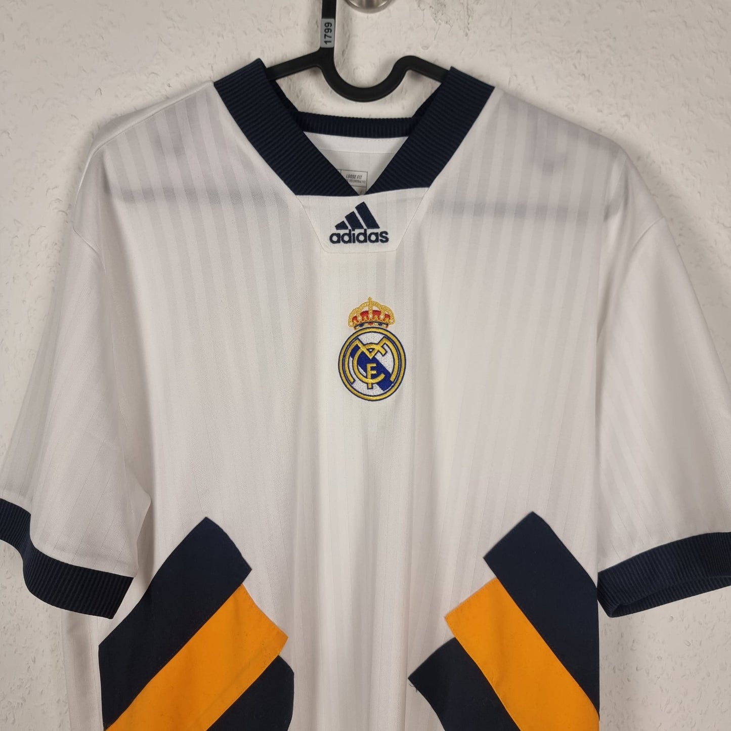 Trikot - Real Madrid - 2022/2023 - S - Icon