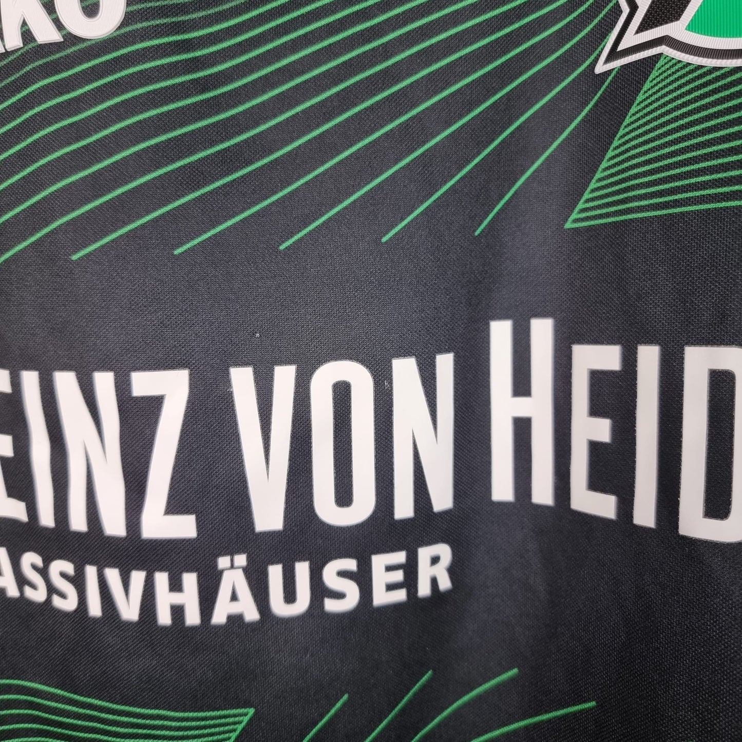 Trikot - Hannover 96 - 2015/2016 - M - Auswärts