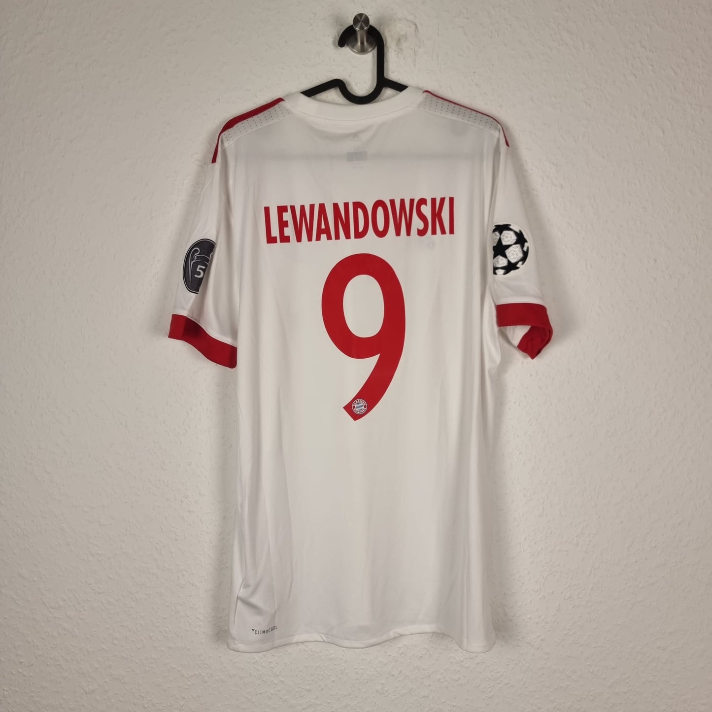 Trikot - FC Bayern München - Robert Lewandowski - 2017/2018 - M - drittes