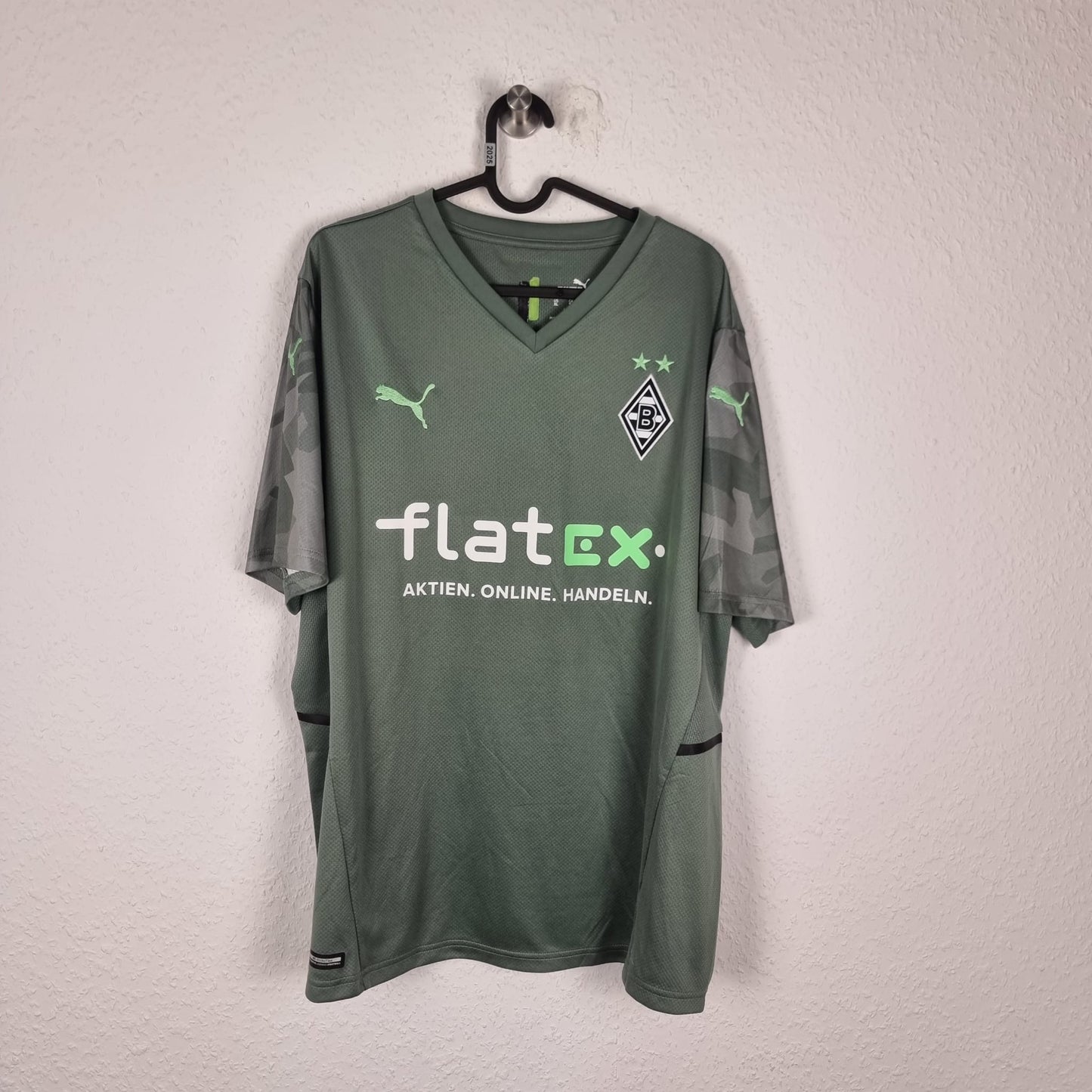 Trikot - Borussia Mönchengladbach - Ramy Bensebaini - 2021/2022 - XL - Auswärts