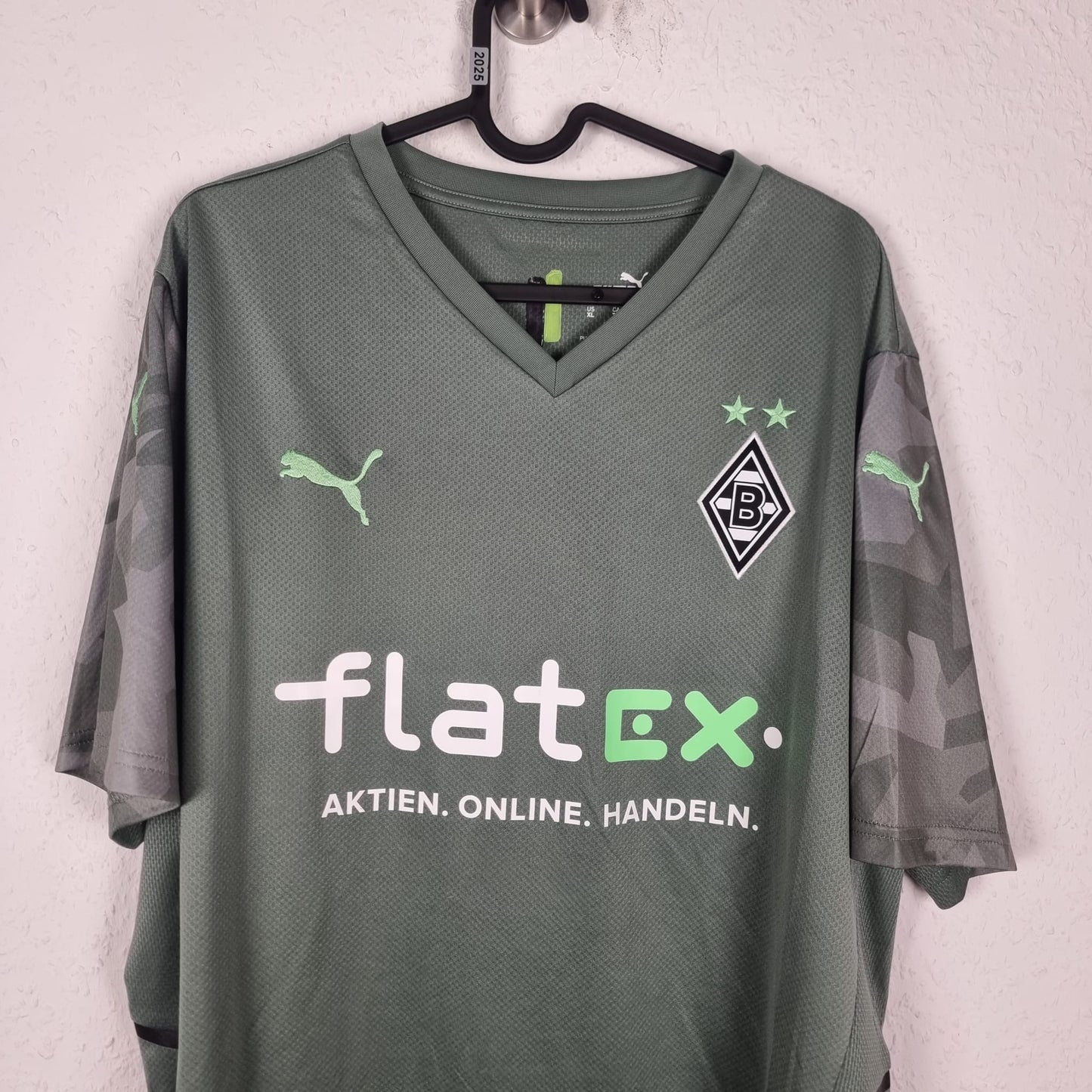 Trikot - Borussia Mönchengladbach - Ramy Bensebaini - 2021/2022 - XL - Auswärts