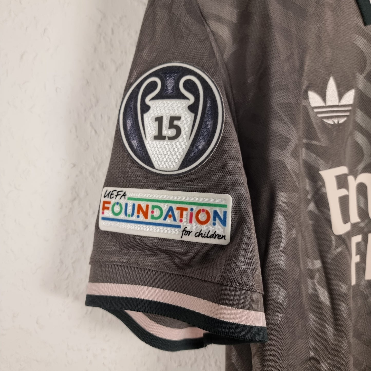 Trikot - Kylian Mbappé - Real Madrid - 2024/2025 - L - Neu - drittes