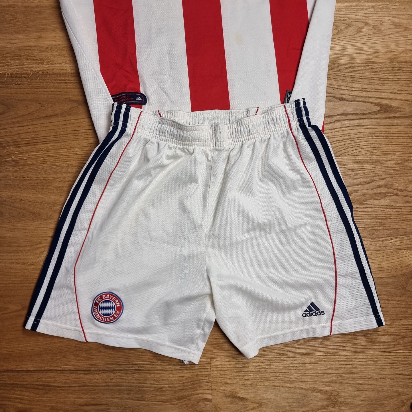 Trikot mit Hose - FC Bayern München - 2000/2001 - XL - Auswärts
