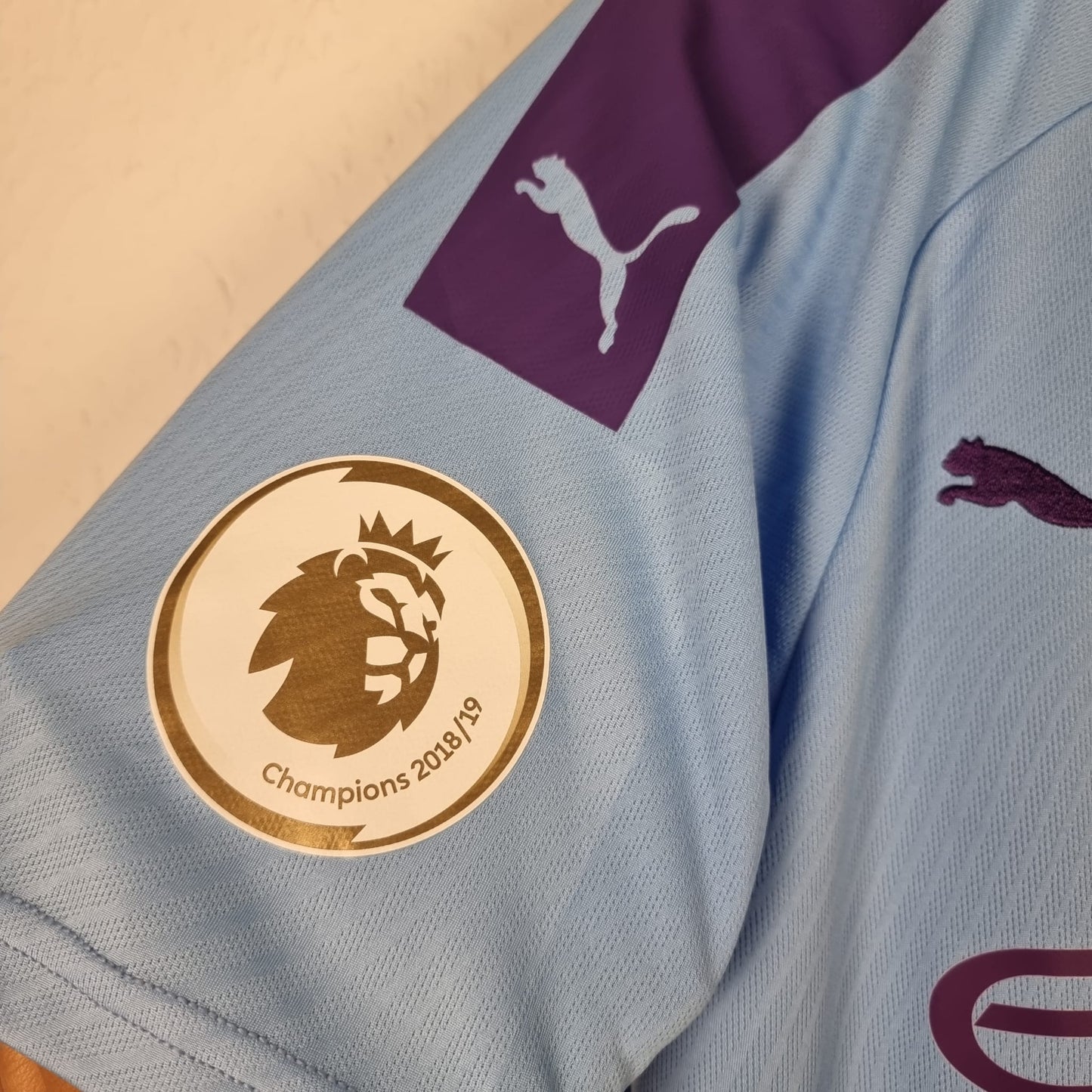 Trikot - Manchester City - Raheem Sterling - 2019/2020 - S - Heim