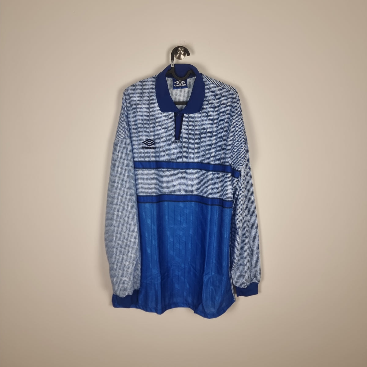 Trikot Template - Umbro 90er - XL - mit Hose