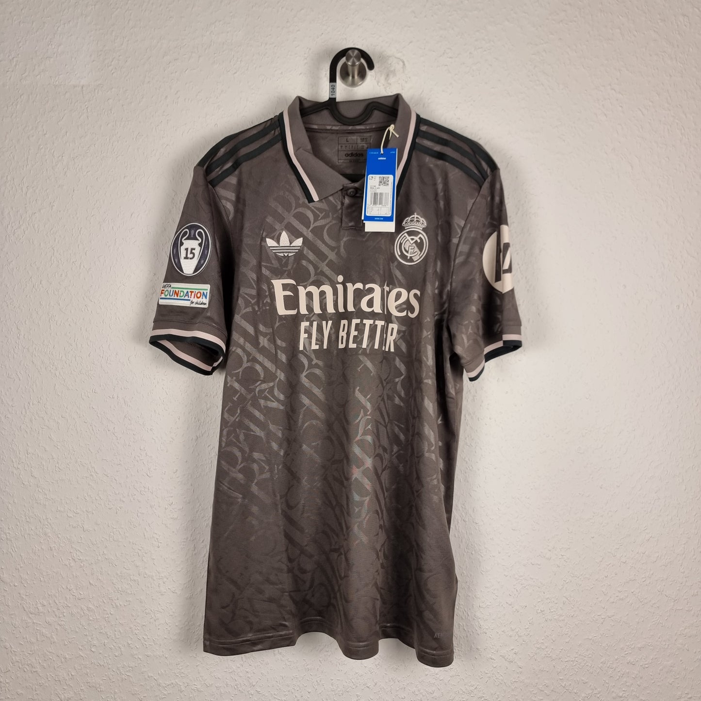 Trikot - Kylian Mbappé - Real Madrid - 2024/2025 - L - Neu - drittes