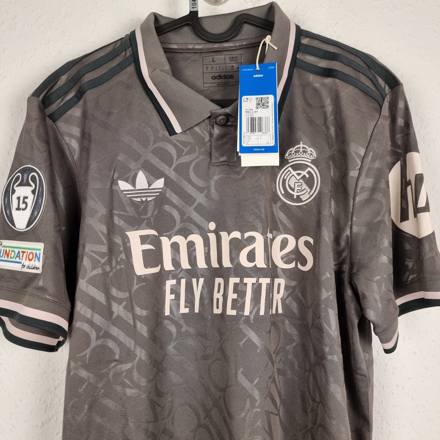 Trikot - Kylian Mbappé - Real Madrid - 2024/2025 - L - Neu - drittes
