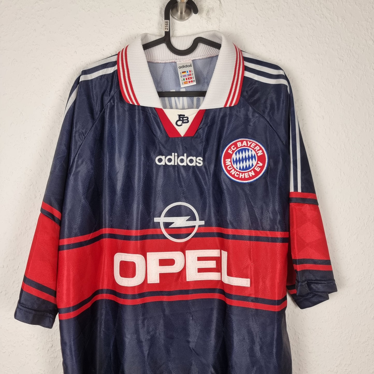 Trikot mit Hose und Stutzen - FC Bayern München - 1997/1998 - XL - Heim
