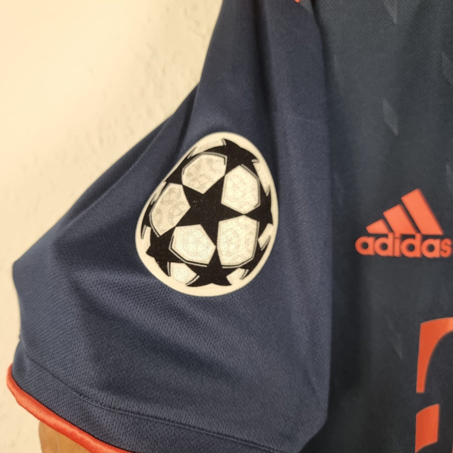 Trikot - Bayern München - Niklas Süle - 2019/2020 - L - drittes