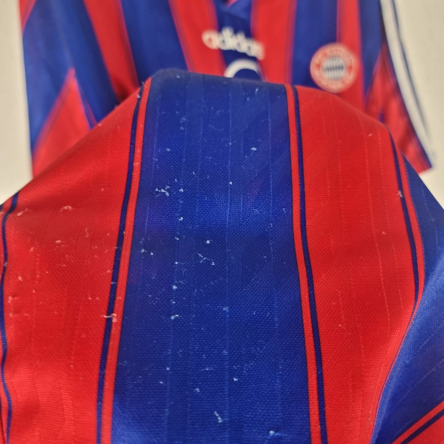 Trikot mit Hose - Bayern München - Thomas Helmer - 1995/1996 - L - Heim