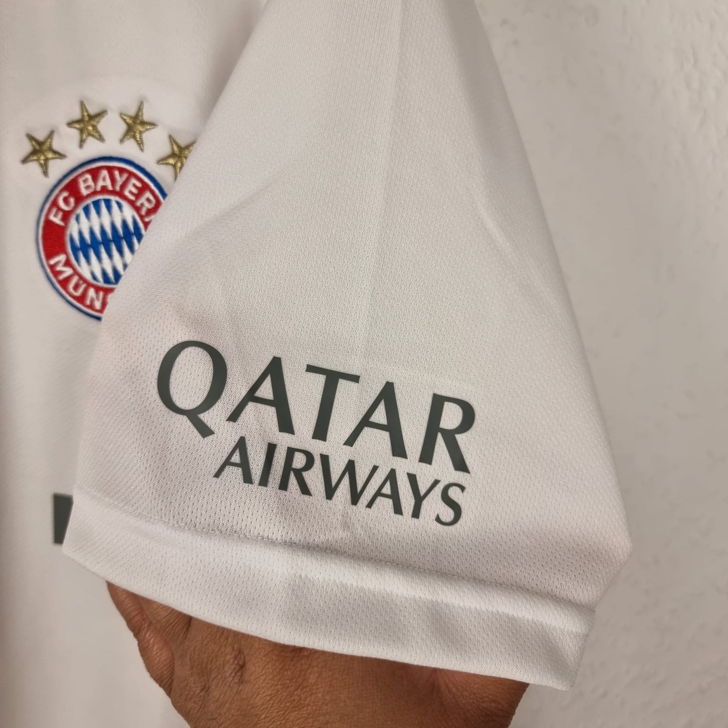 Trikot - FC Bayern München - Alphonso Davies - 2019/2020 - L - Auswärts