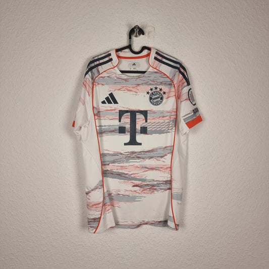 Trikot - FC Bayern München - 2025/2026 - M - Auswärts