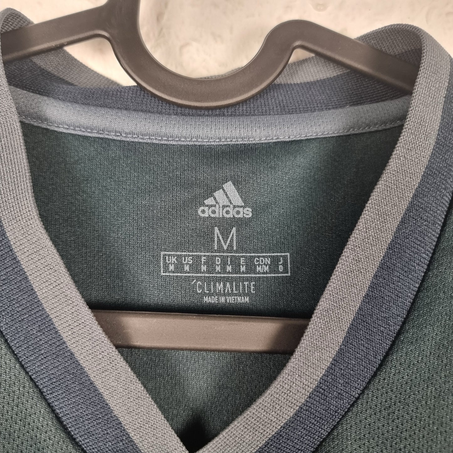 Trikot - Real Madrid - 2015/2016 - M - Auswärts