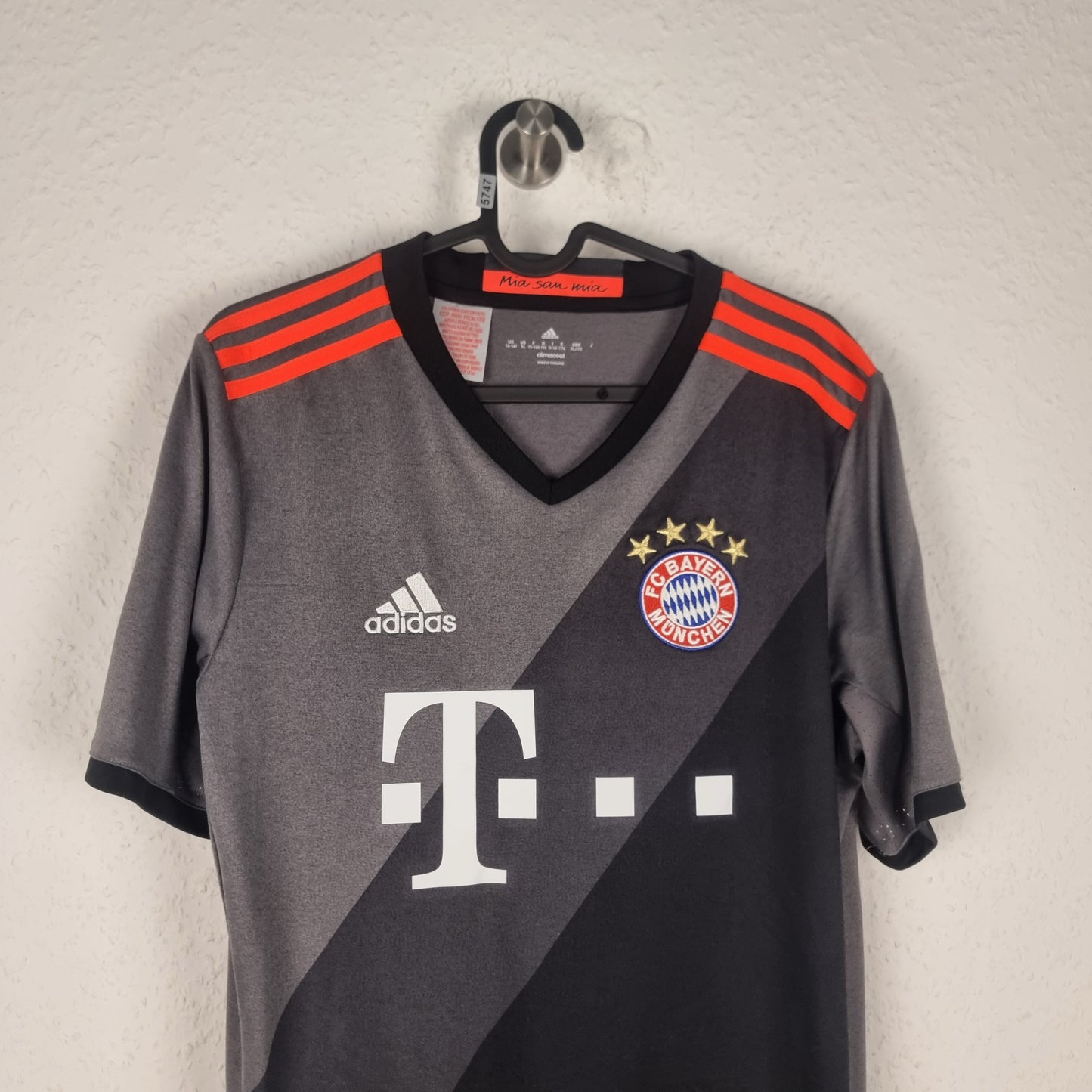 Jersey - FC Bayern Munich - Renato Sanches - 2014/2015 - 176/S - Away