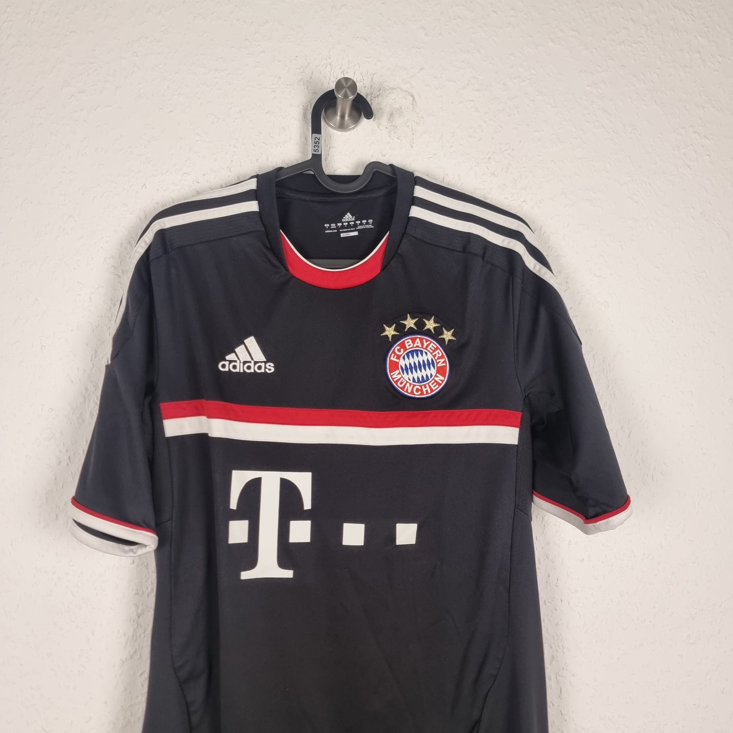 Jersey - FC Bayern Munich - 2011/2012 - S - Third