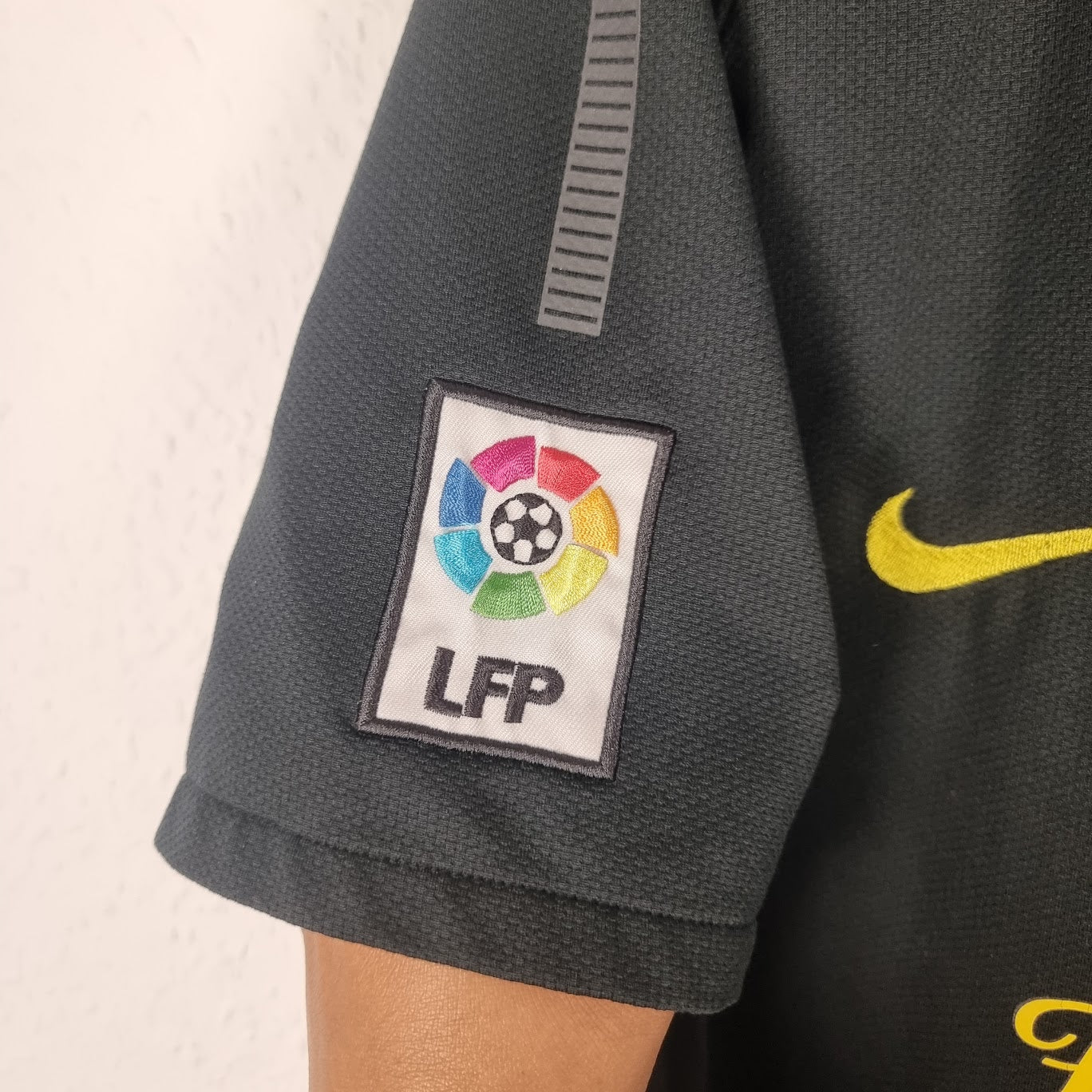 Jersey - FC Barcelona - Lionel Messi - 2011/2012 - M - Away