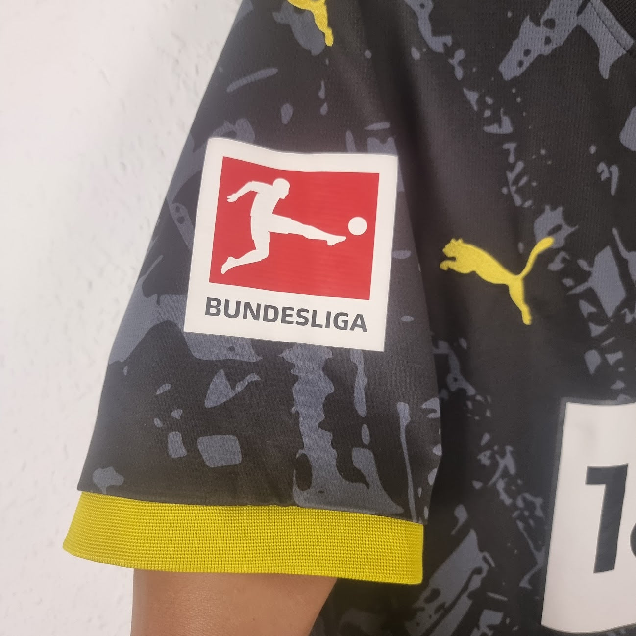 Trikot - Borussia Dortmund - Mats Hummels - 2023/2024 - L - Auswärts