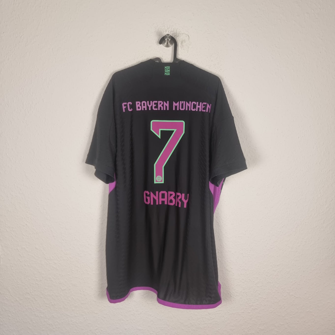 Jersey - FC Bayern Munich - Serge Gnabry - 2023/2024 - XXL - Away