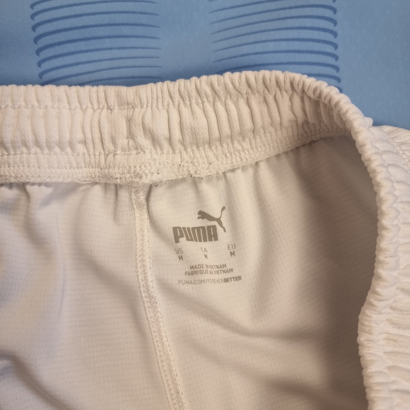 Trikot mit Hose - Manchester City - Erling Haaland - 2023/2024 - S - Heim