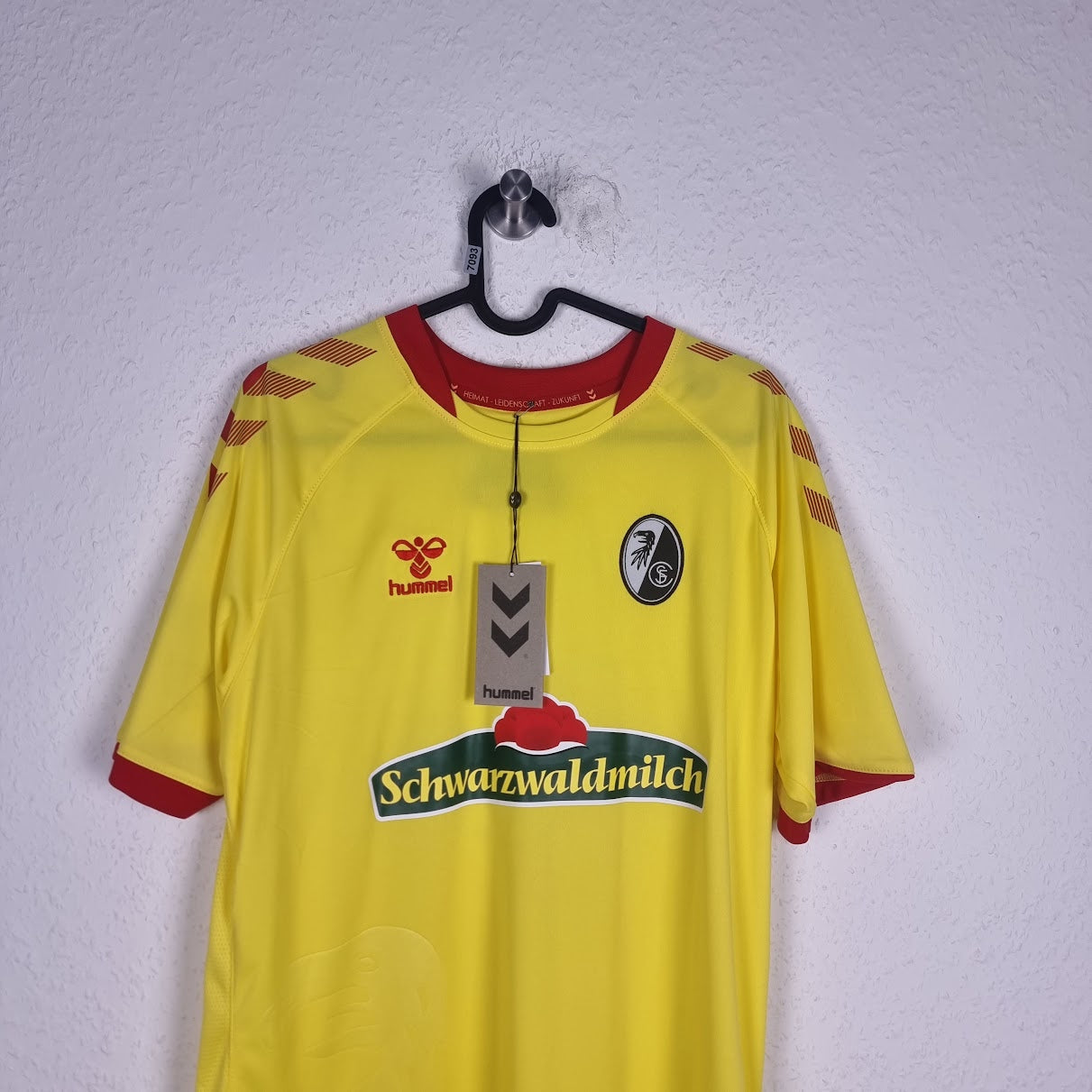 Jersey - SC Freiburg - Nils Petersen - 2021/2022 - L - Away - New