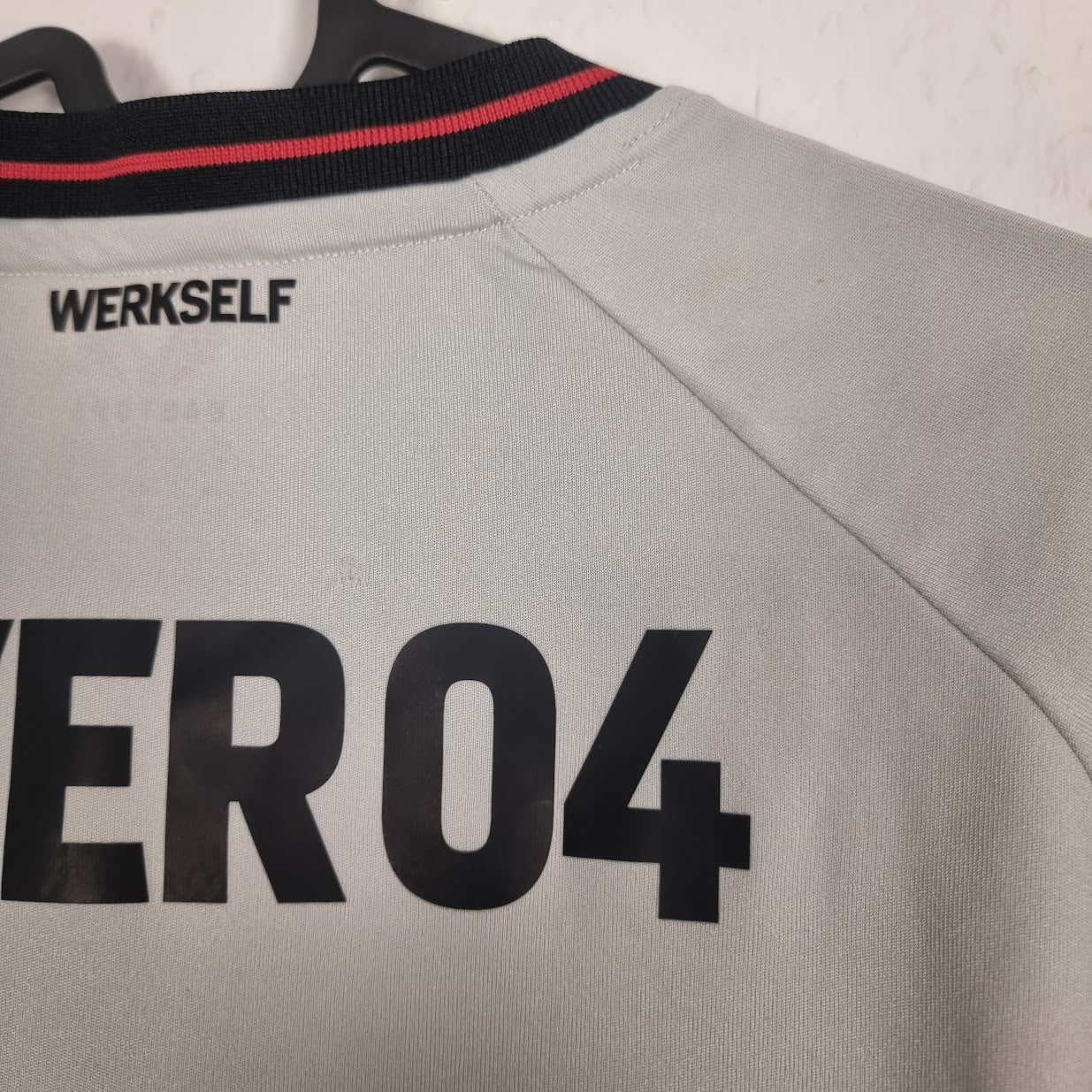 Trikot - Bayer 04 Leverkusen - Alejandro Grimaldo - 2023/2024 - M - Auswärts