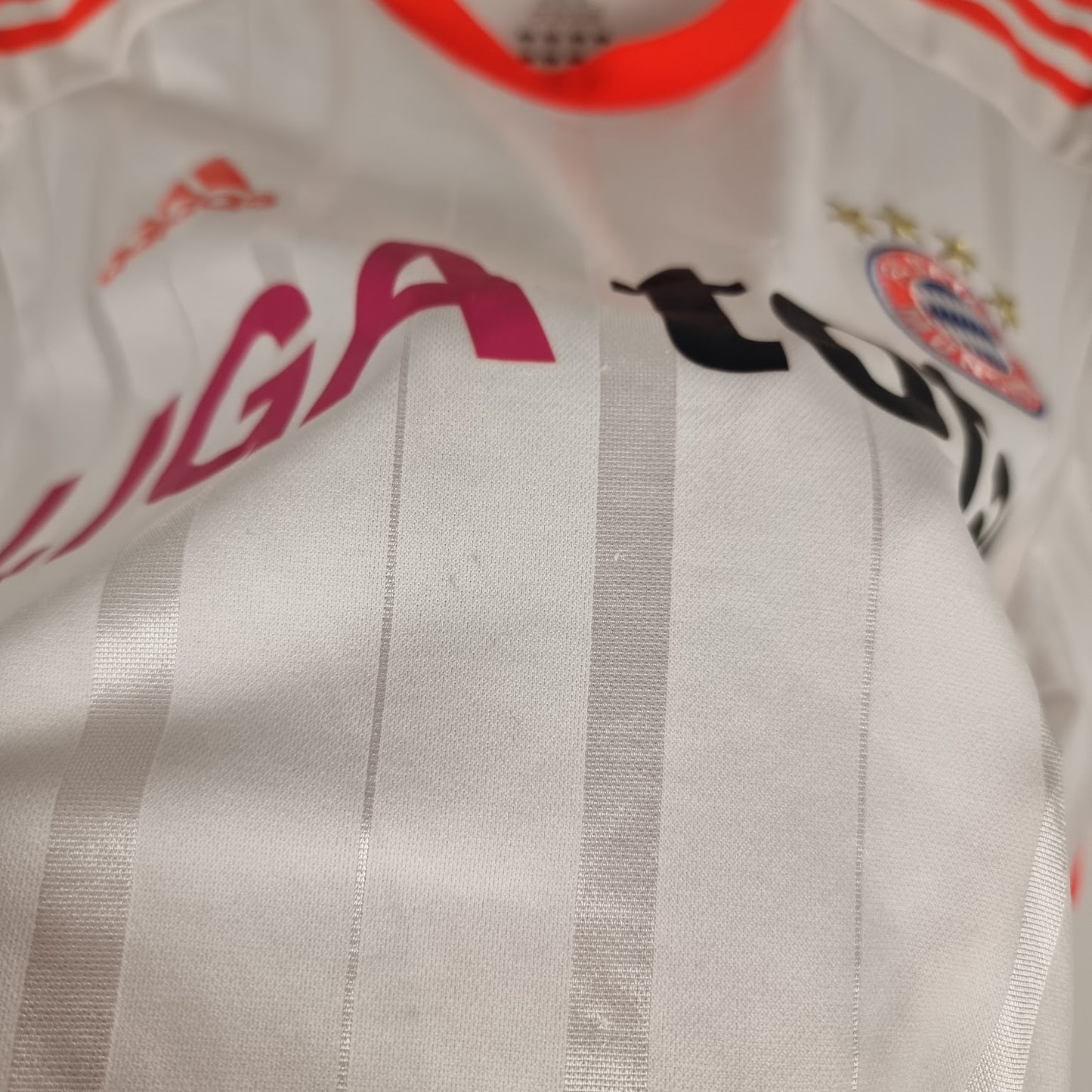 Trikot - FC Bayern München - Arjen Robben - 2012/2013 - L - Auswärts