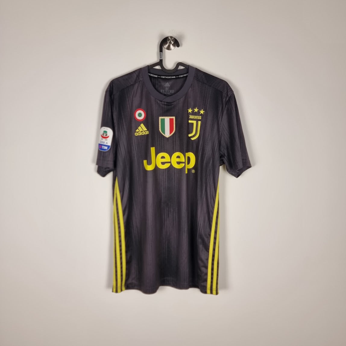 Trikot - Juventus - Cristiano Ronaldo - 2018/2019 - M - Drittes