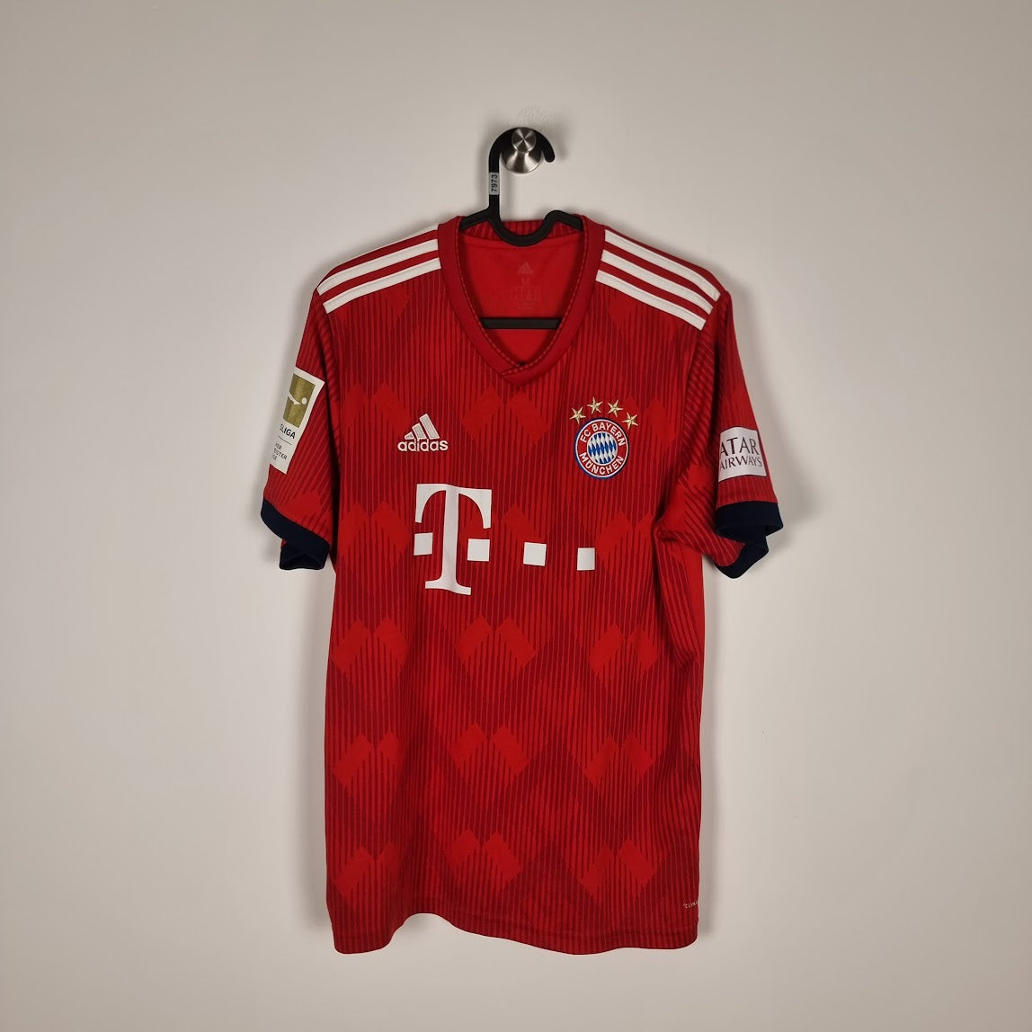 Trikot - FC Bayern München - James Rodríguez - 2018/2019 - M - Heim