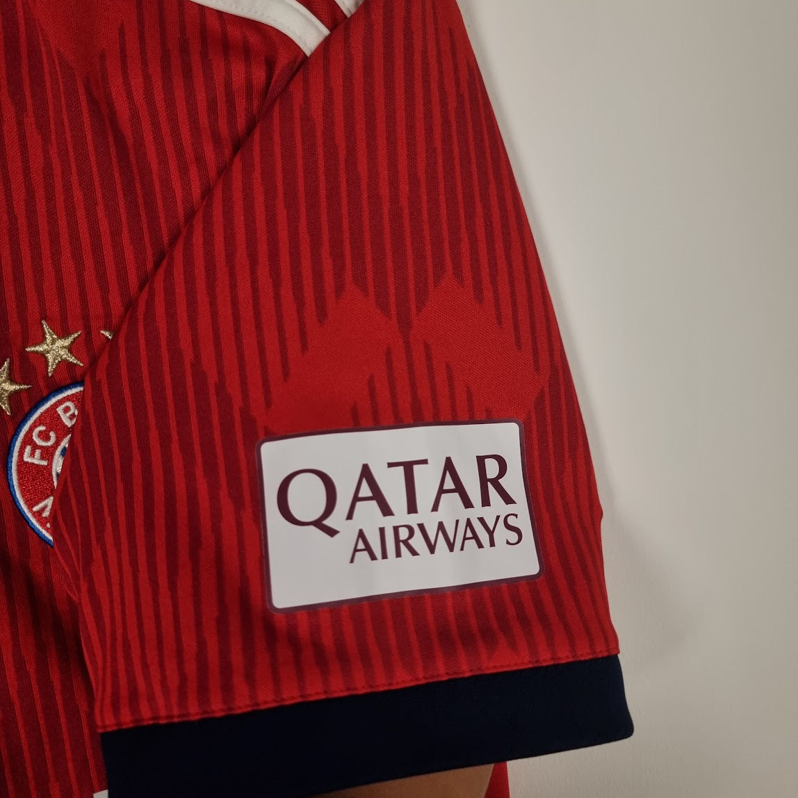 Trikot - FC Bayern München - James Rodríguez - 2018/2019 - M - Heim