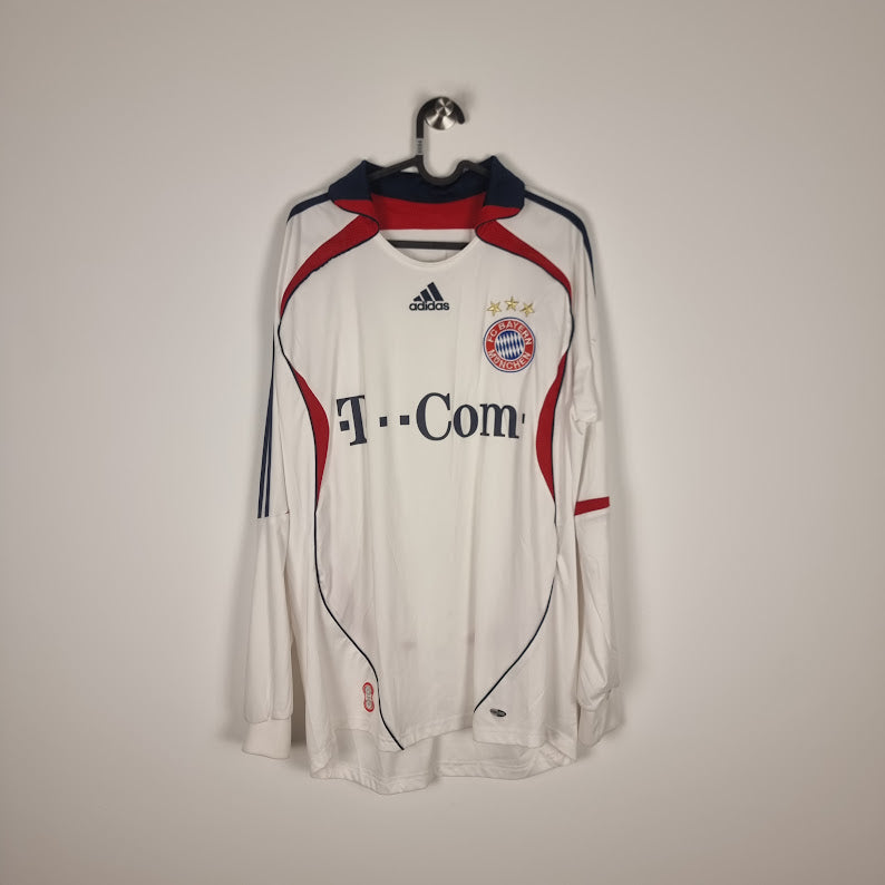 Trikot - FC Bayern München - 2005/2006 - L - Auswärts