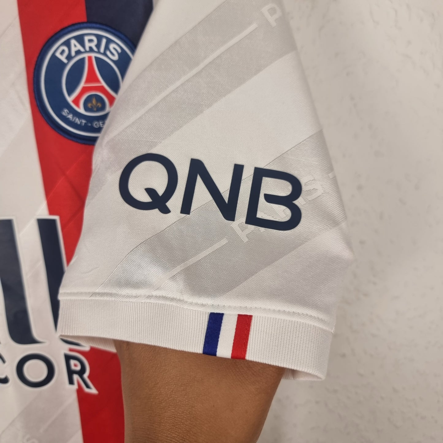 Trikot - Paris Saint-Germain - Kylian Mbappé - 2019/2020 - L - Drittes